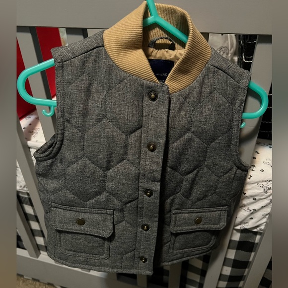 Janie and Jack Other - Janie and Jack button vest with snaps and pockets